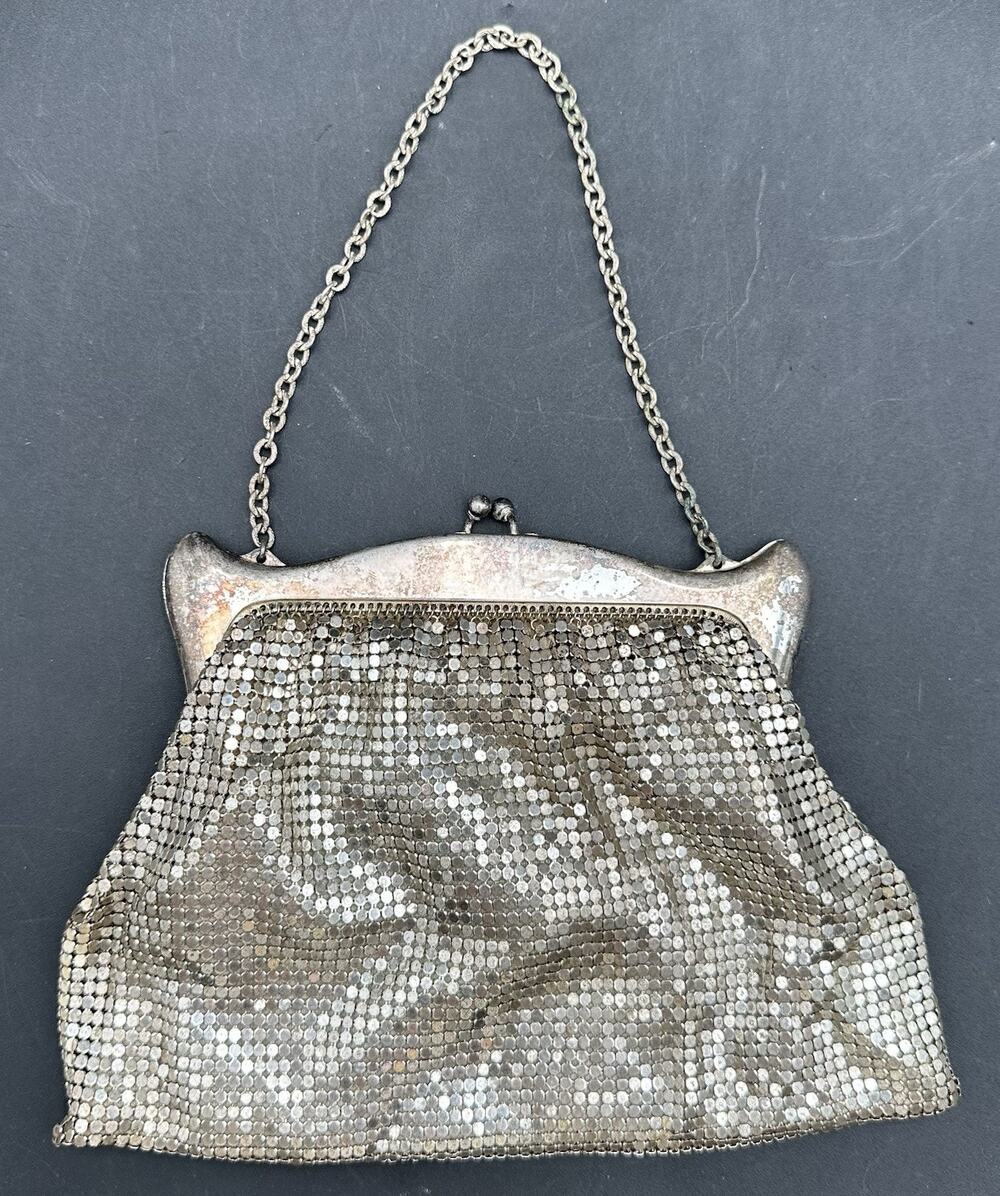 Antique Whiting Davis 1920s Art Deco Mesh Chainmail Flapper Handbag Purse